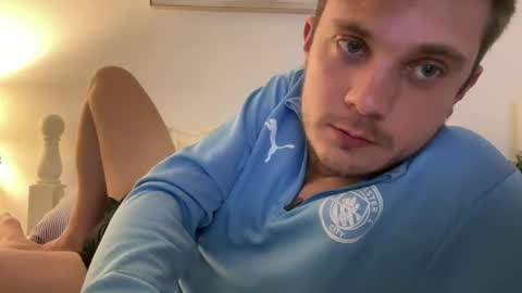 solobrit online show from February 11, 12:03 am