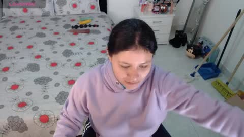 soniafuckboobs online show from April 1, 1:41 pm