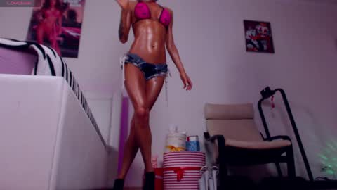 Sonja Ray online show from March 28, 1:01 pm