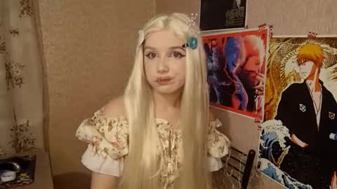 Mila online show from February 16, 5:33 pm