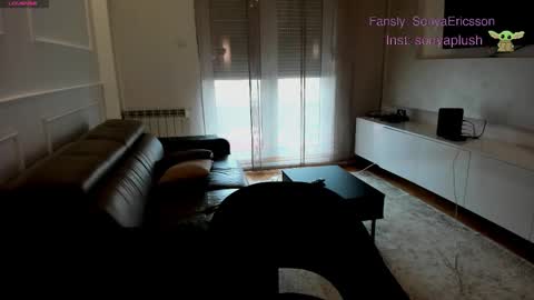 Snapshot of sonyaplush chatting on September 30, 11:42 am Sonya  Instagram   Twitter sonyaplushgirl  OnlyFans sonyaplush online show from September 30, 11:42 am