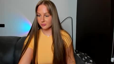 Sonya online show from October 31, 5:35 pm