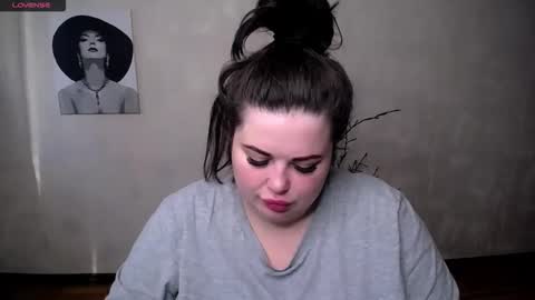 sophia__olsen online show from September 16, 6:16 am