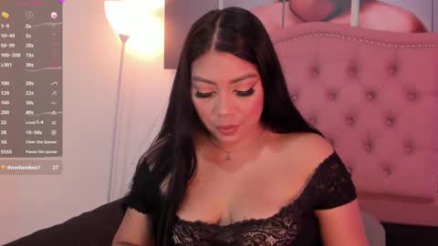 Snapshot of sophia_brunett chatting on February 28, 4:21 am Sophia  online show from February 28, 4:21 am