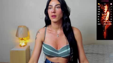 sophia CM online show from March 3, 1:01 am