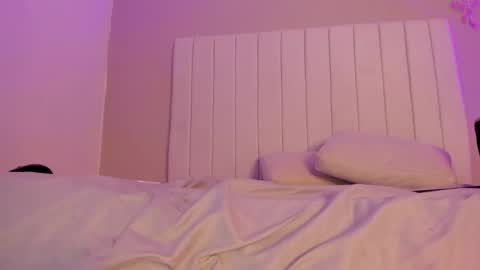 Michelle online show from March 30, 2:17 pm