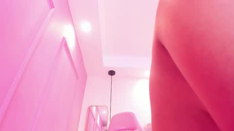 SOPHIA online show from February 24, 4:36 pm