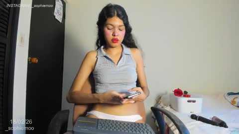 Sophie online show from February 18, 1:44 pm