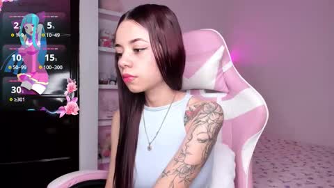 Sophie online show from November 25, 5:28 am