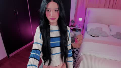    online show from December 5, 12:06 pm