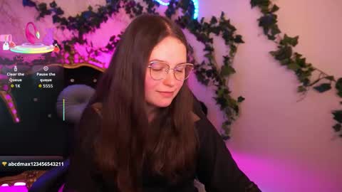 sophieedreams online show from November 5, 2:41 pm