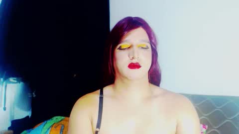 sophiehillsxo online show from January 17, 4:11 am