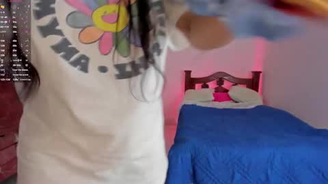 Sophie LAmour online show from October 5, 12:08 am