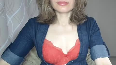 Sophiemisss online show from June 4, 6:08 am