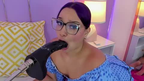 Sophy online show from February 25, 11:58 am