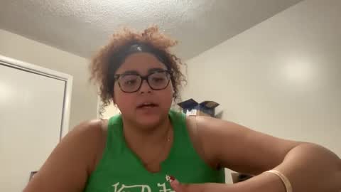 sorayalee online show from March 18, 5:13 am