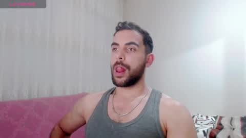 luis online show from February 13, 10:35 pm