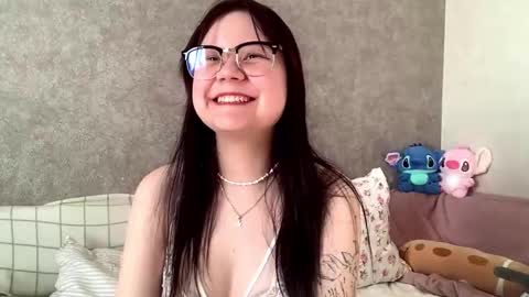 Snapshot of sotastarcaug chatting on October 17, 5:44 am lily online show from October 17, 5:44 am