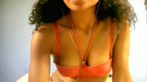 sourayaa online show from March 28, 1:12 pm