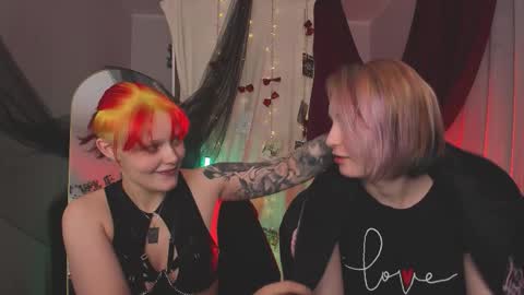 Leah online show from January 10, 9:09 pm