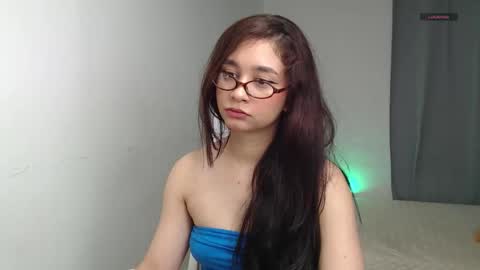 M A R I A N A online show from October 28, 6:03 am