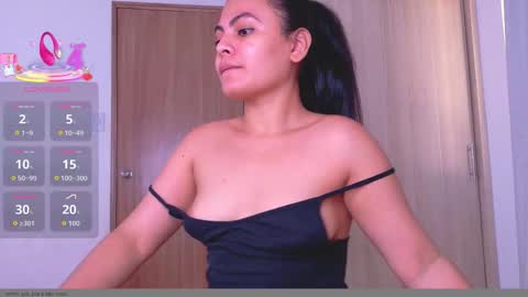 Naty online show from October 15, 3:35 pm