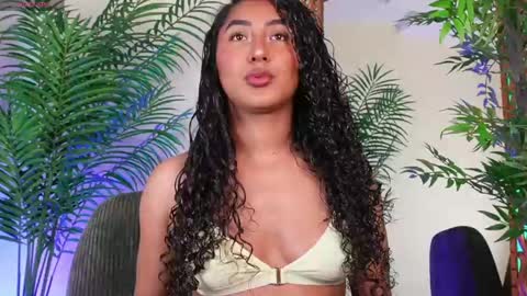 Juliana online show from June 3, 11:57 am