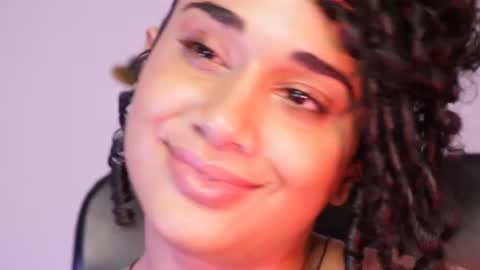 You want to talk to me more personal follow me in My Channel VIP  50 the discount       online show from February 9, 8:32 am