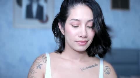 Snapshot of soytulu_ chatting on October 21, 12:05 am brisa  s online show from October 21, 12:05 am