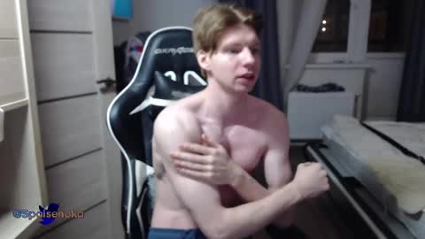 Snapshot of spaisenok chatting on February 15, 11:36 pm Mike online show from February 15, 11:36 pm