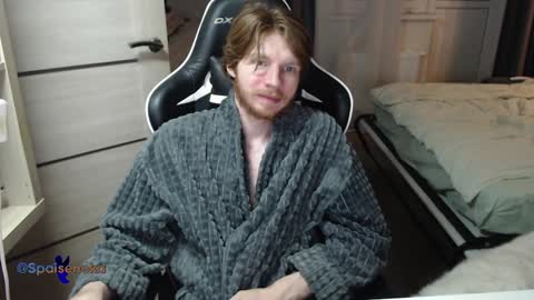 Snapshot of spaisenok chatting on December 11, 6:25 am Mike online show from December 11, 6:25 am