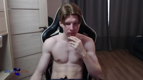 Snapshot of spaisenok chatting on February 15, 8:54 am Mike online show from February 15, 8:54 am