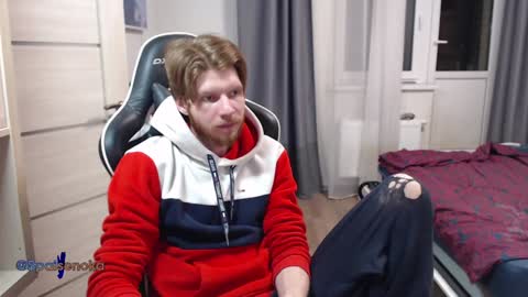 Snapshot of spaisenok chatting on January 20, 12:36 am Mike online show from January 20, 12:36 am