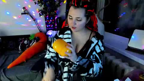 Evgenia online show from December 5, 11:23 pm