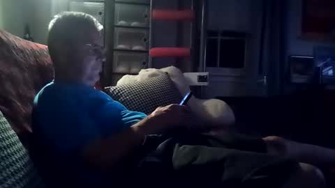 sparkyspeedway online show from September 17, 1:42 am