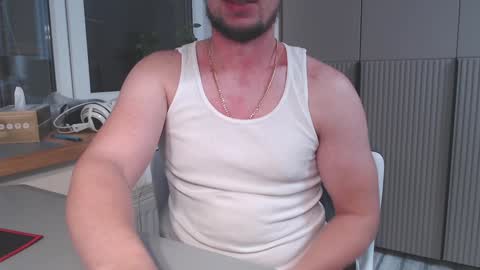 Art online show from December 19, 11:35 pm