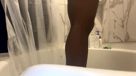 specialiest online show from March 7, 7:41 am