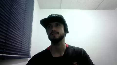 sperm_donor94 online show from December 17, 10:49 pm