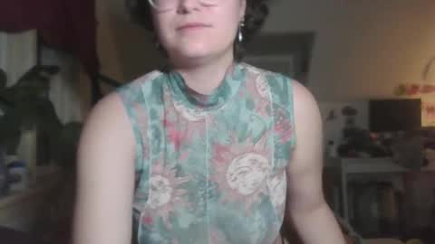 Snapshot of spiceberrybb chatting on October 18, 2:38 am spiceberrybb online show from October 18, 2:38 am