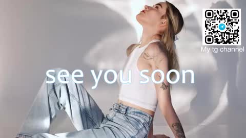 your sweet Jessy online show from September 24, 3:13 am