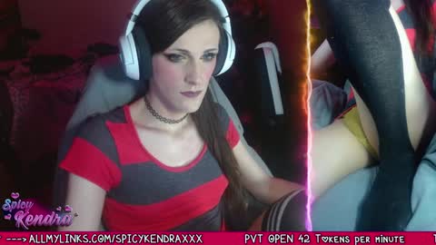 Snapshot of spicykendra chatting on December 12, 3:10 am Kendra online show from December 12, 3:10 am