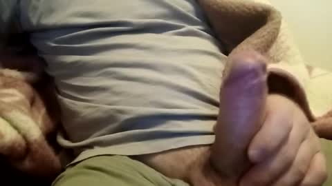 Snapshot of spikyandy chatting on February 17, 6:28 pm spikyandy online show from February 17, 6:28 pm