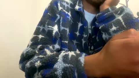 Snapshot of splash516634 chatting on February 17, 4:17 pm Twitter Toxiceli2 online show from February 17, 4:17 pm