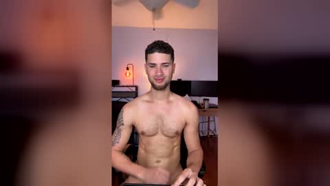 Splash8x online show from April 8, 2:31 pm