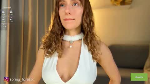 Lilly  online Monday - Friday ask time in pm online show from December 15, 3:41 pm