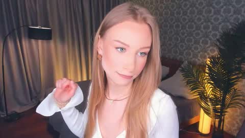 Amy online show from March 1, 3:16 pm