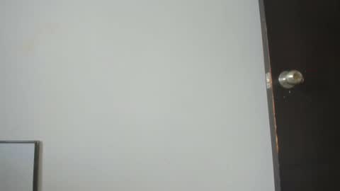 Snapshot of squirttati33 chatting on September 13, 3:58 pm Tati online show from September 13, 3:58 pm