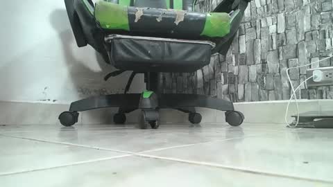 sr master cum its my old account online show from October 22, 2:15 am