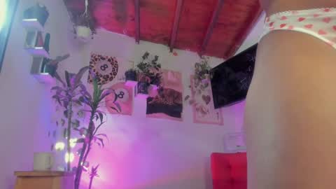 srsexy98 online show from June 30, 6:39 pm