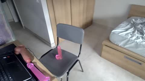 St Amor online show from December 30, 10:21 am